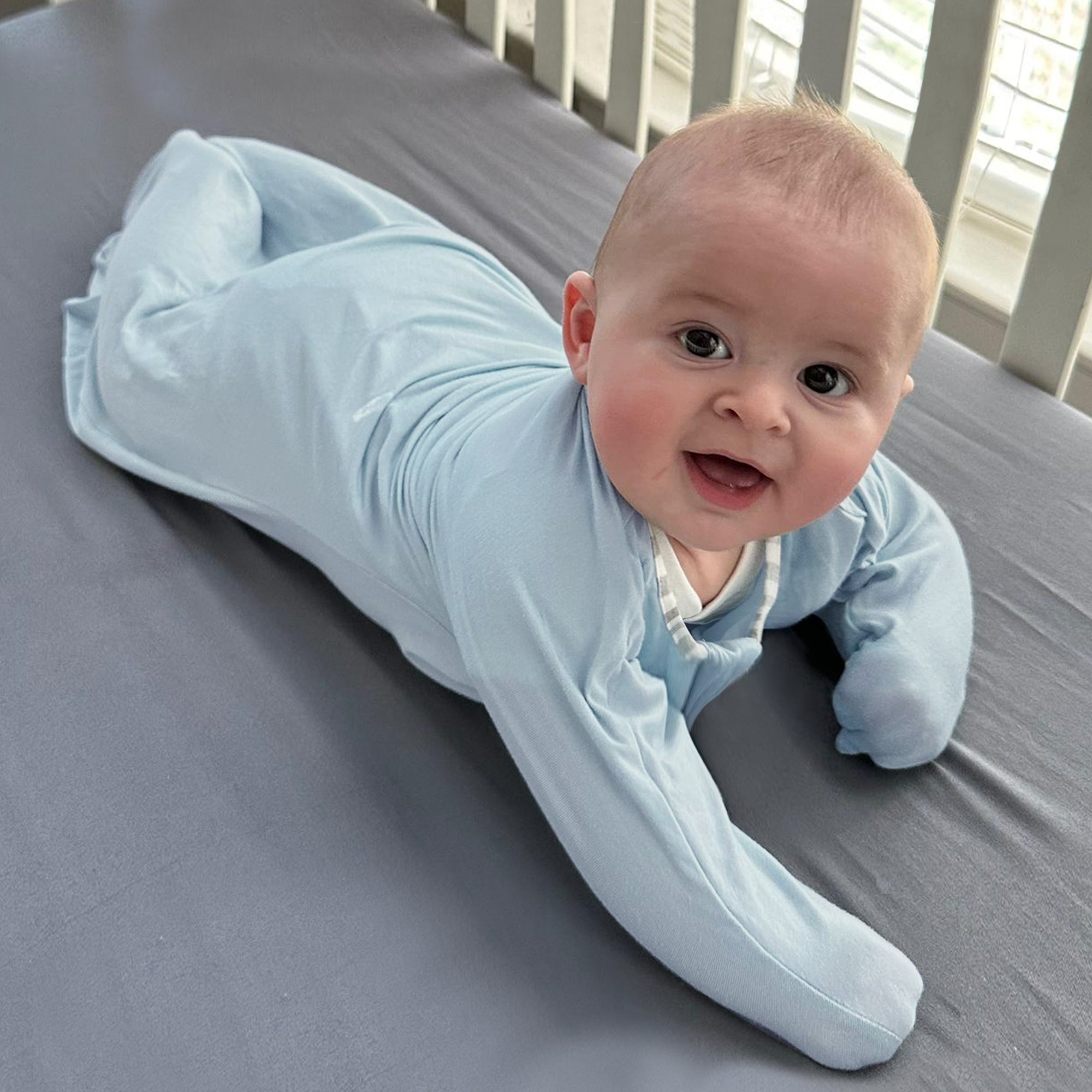 0.5 Tog Shark-Fin Transition Swaddle 95% Bamboo Fiber